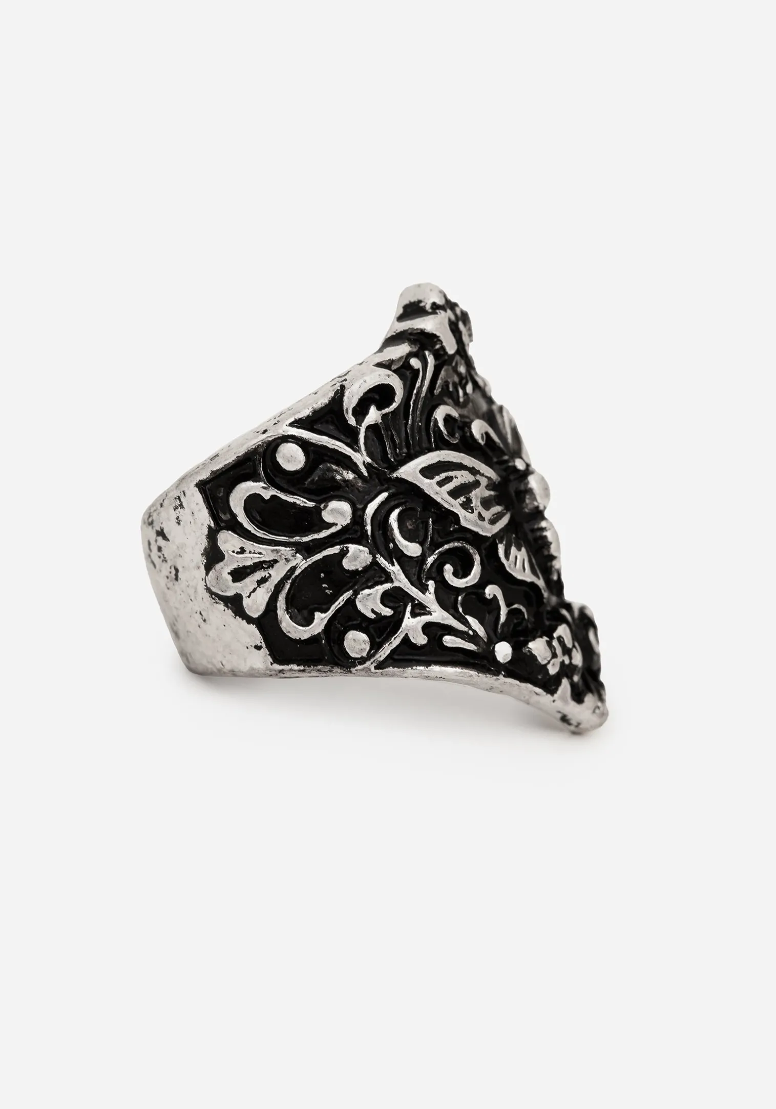 Rowan Moth Ring