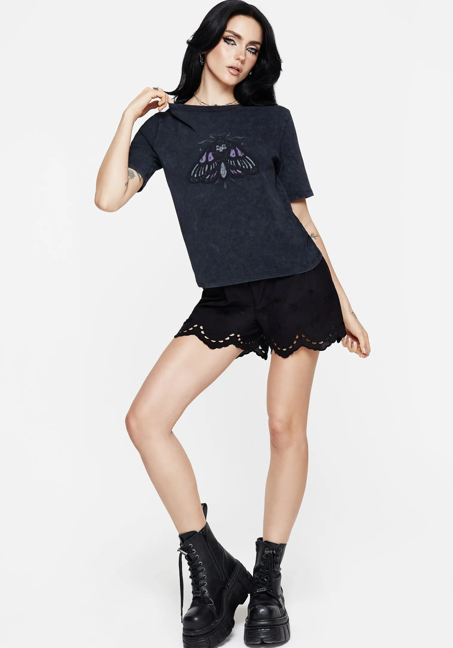 Summertime Cotton Moth Applique T-Shirt