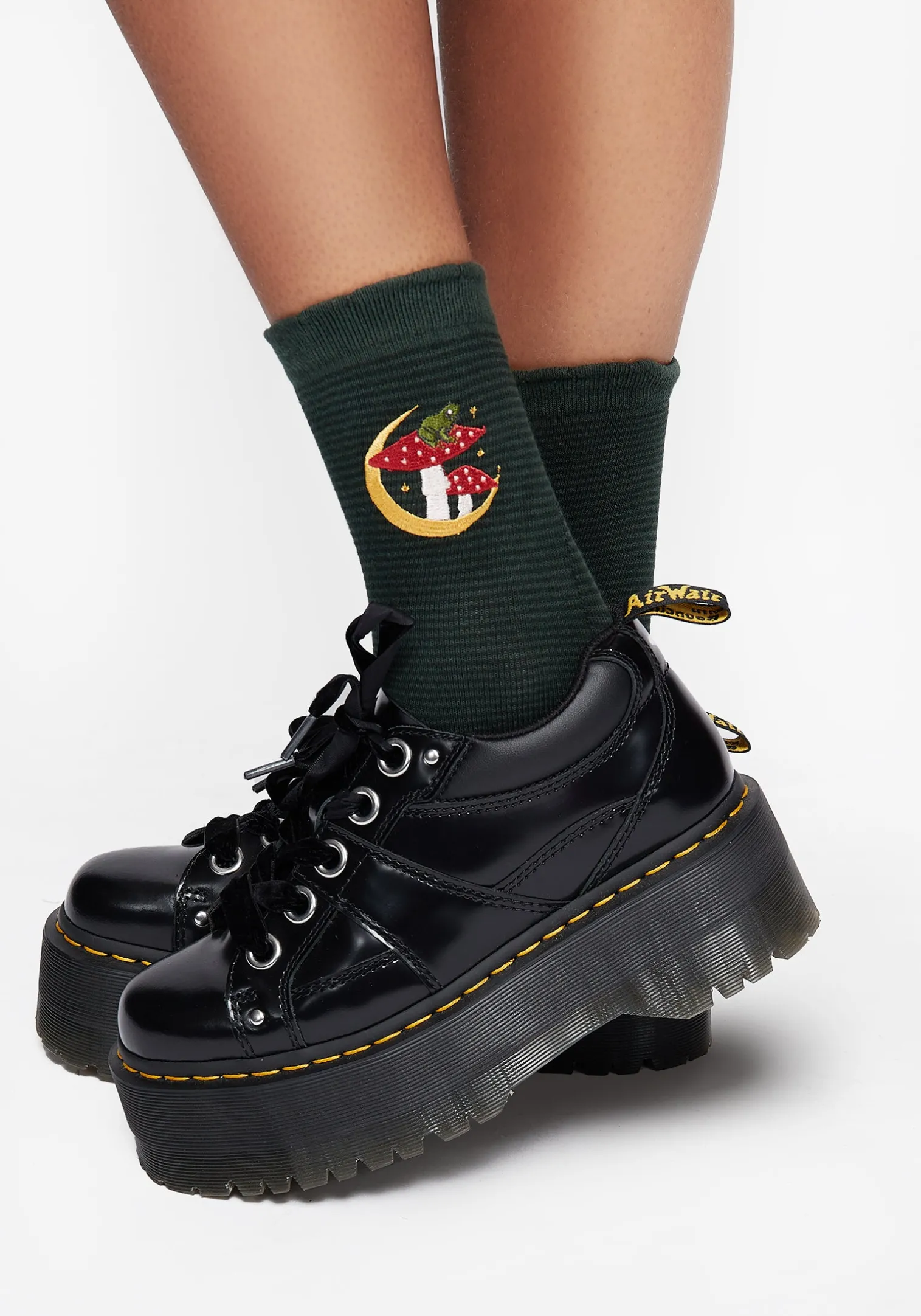 Swamplife Embroidered Socks