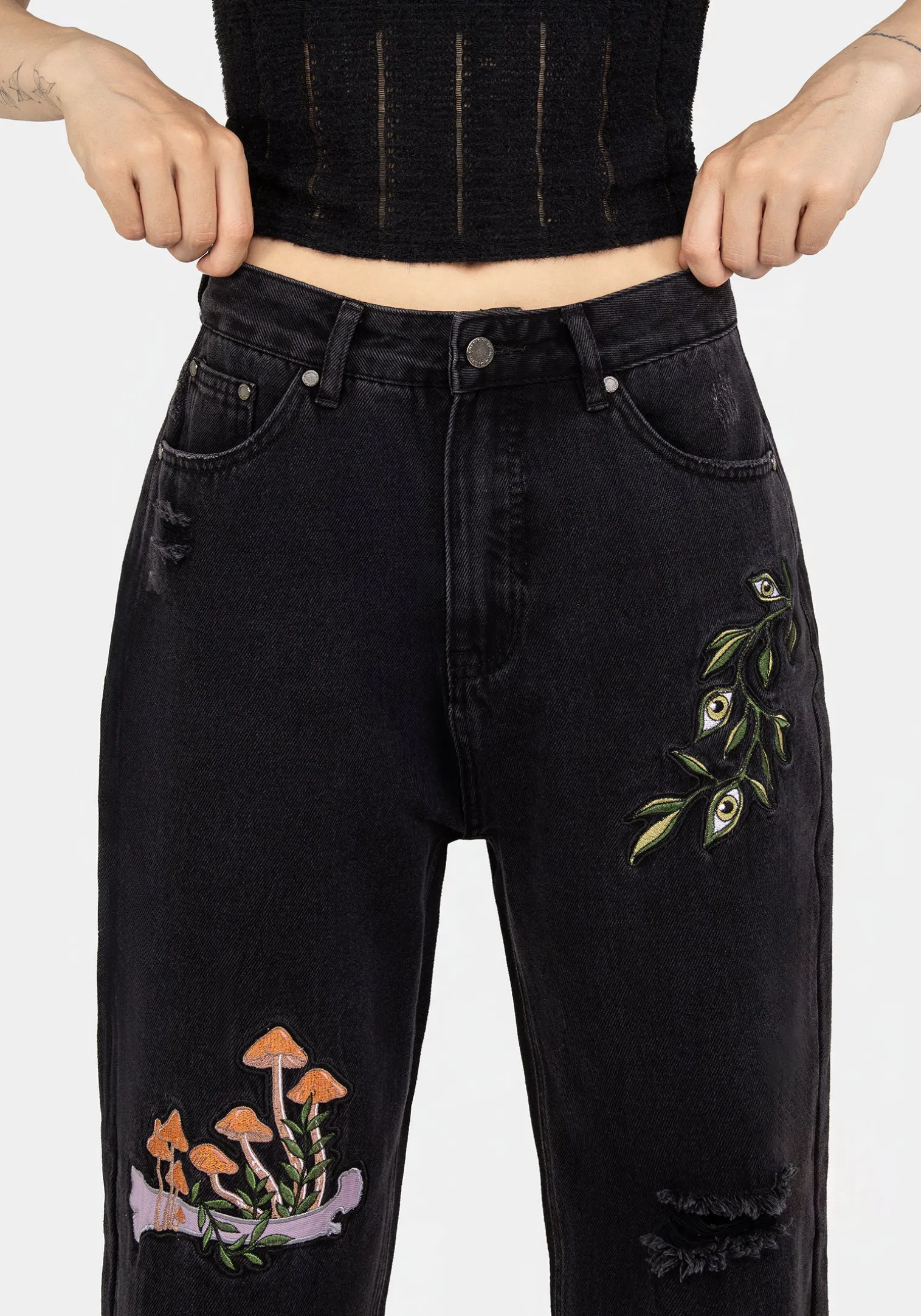 Swamplife Frog Embroidered Distressed Mom Jeans