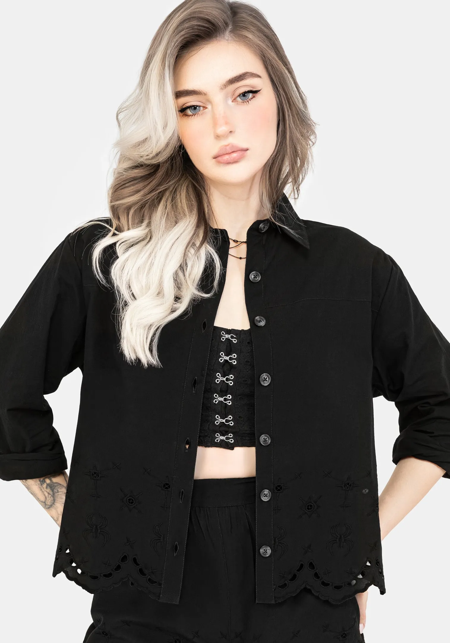 Synthweb Cotton Broderie Hem Shirt