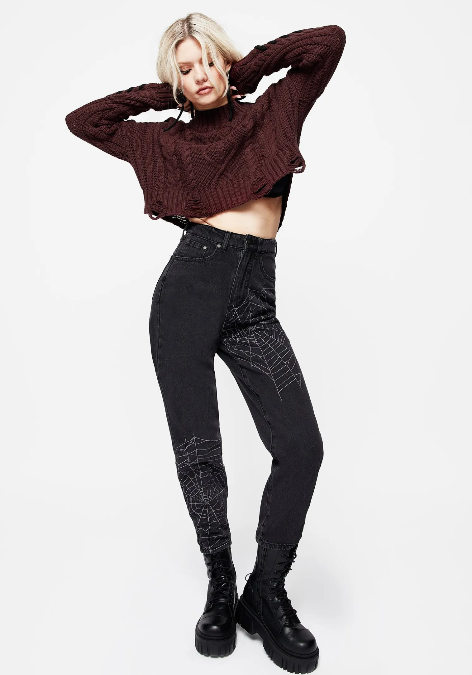 Tarantism Embroidered Mom Jeans