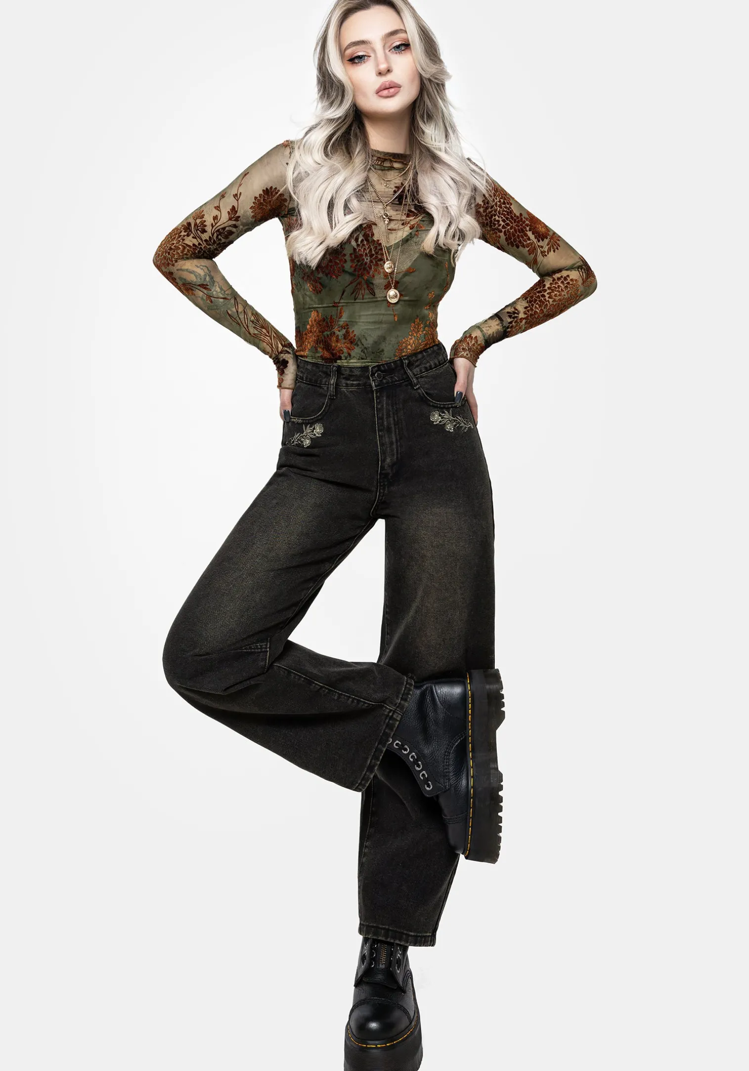 Veltha Floral Embroidered Denim Barrel Leg Jeans