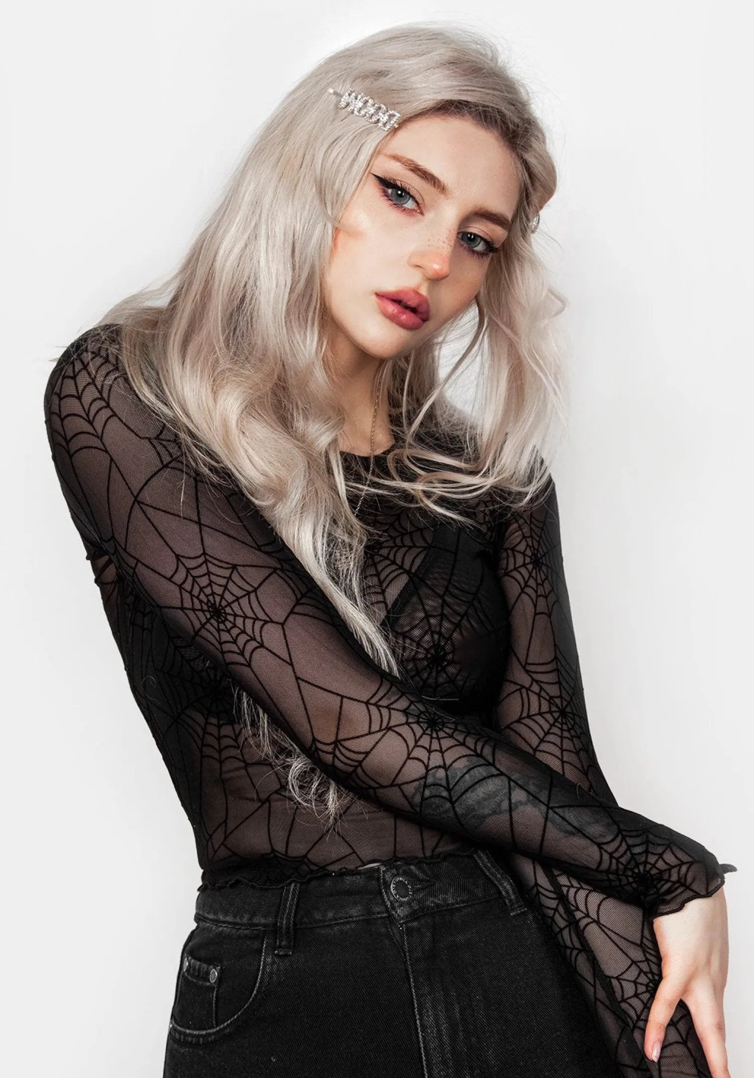 Venom Mesh Crop