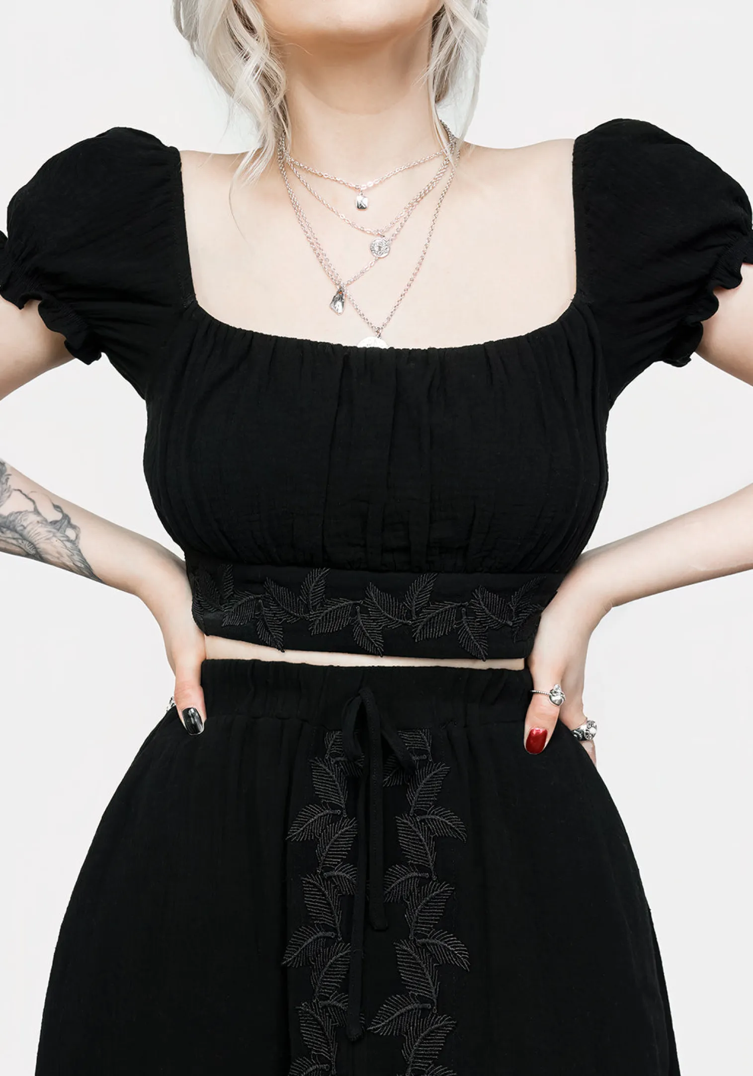 Vine Textured Crop Top