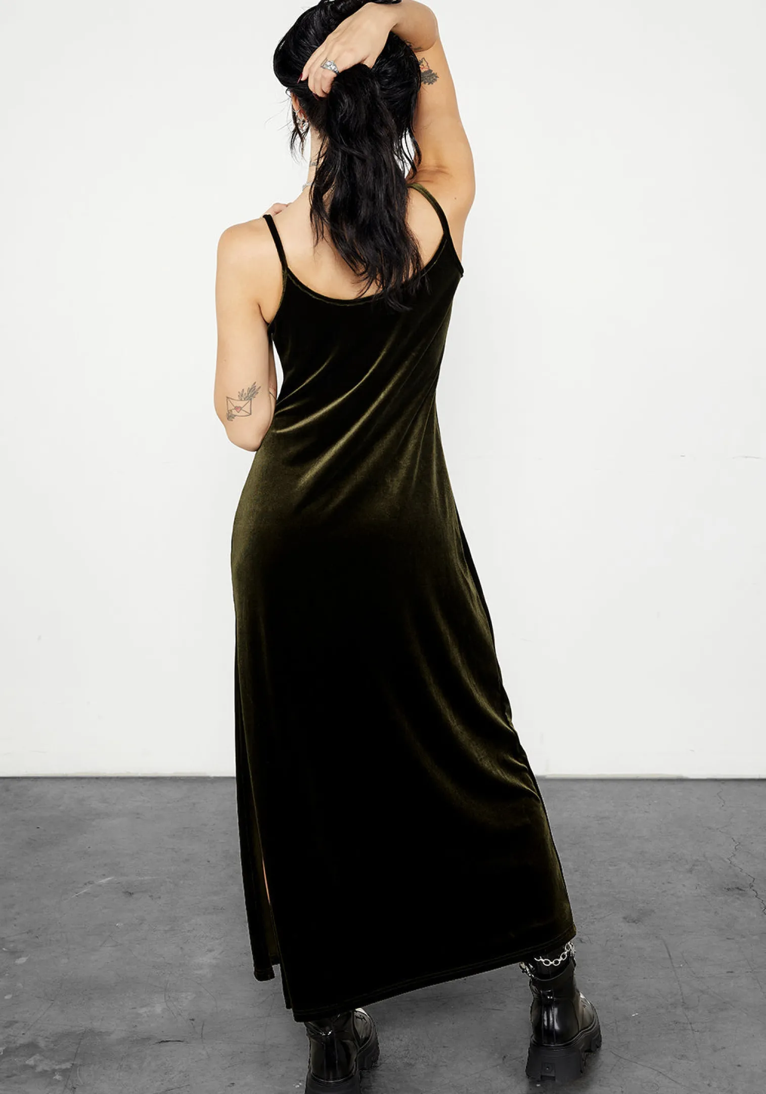 Vipera Gown