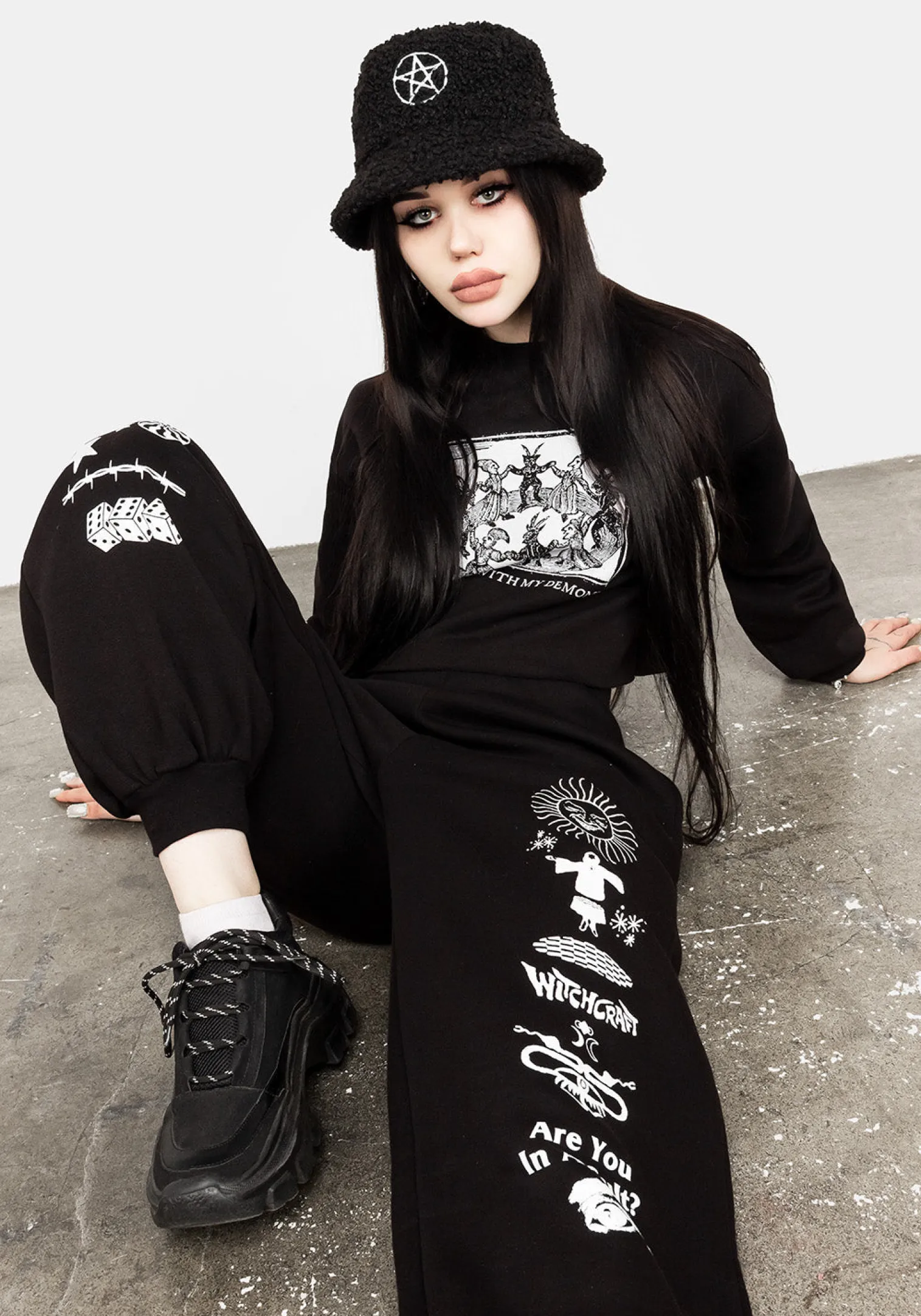 Witchtrip Sweatpants