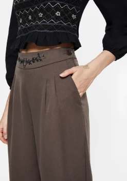Woodruff Embroidered Balloon Leg Trouser